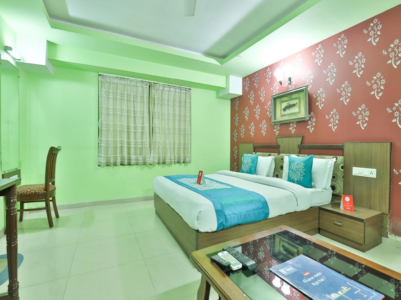 Oyo 4161 Hotel Shailly Inn Ahmedabad Exterior photo