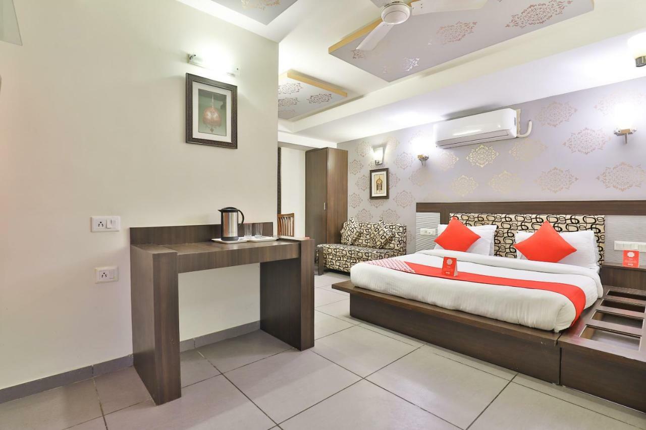 Oyo 4161 Hotel Shailly Inn Ahmedabad Exterior photo